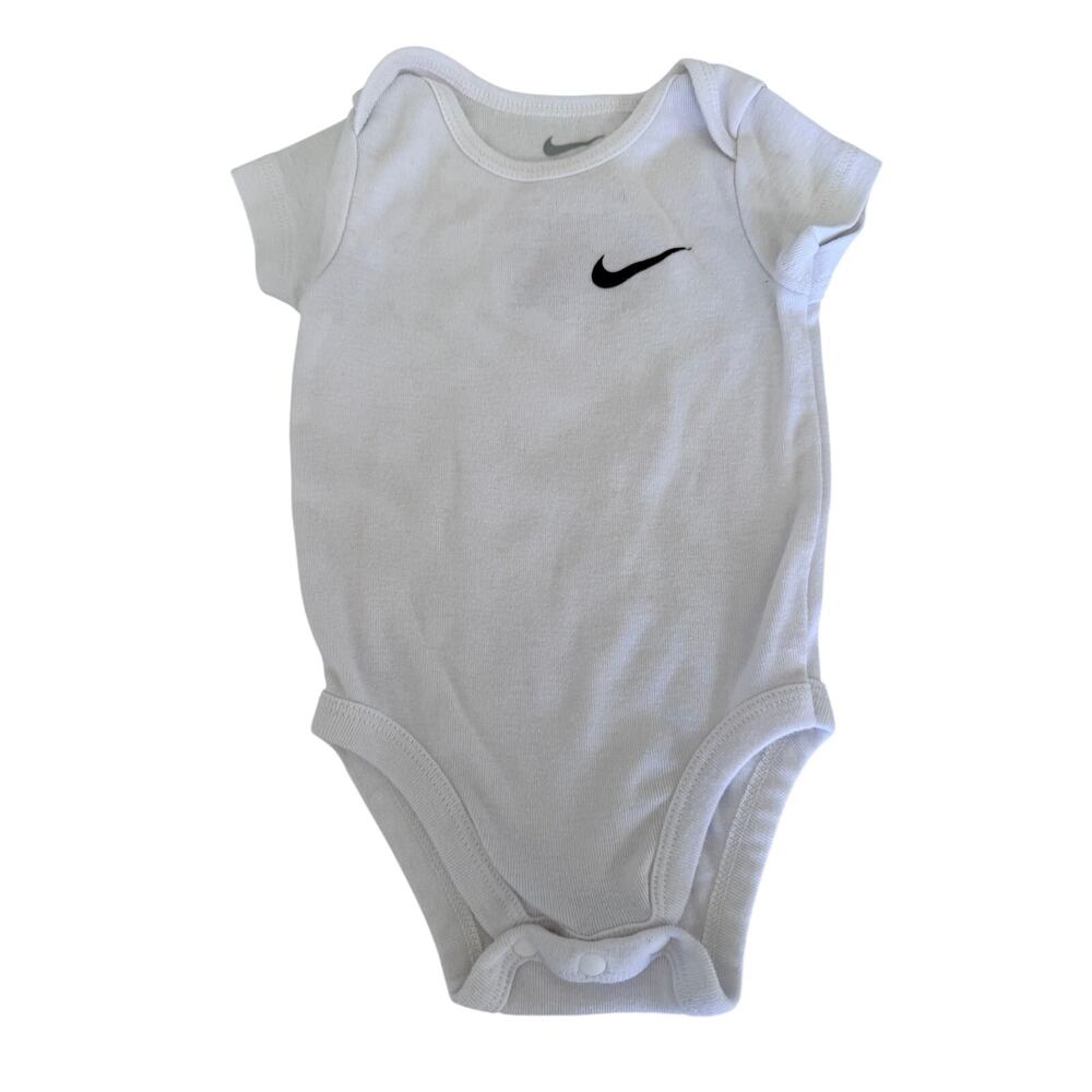 Nike White Baby Bodysuit - Soft, Comfy & Stylish!